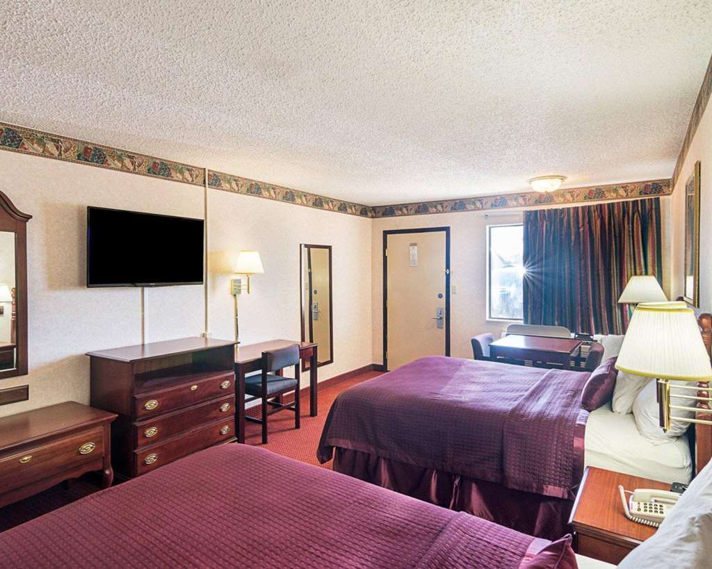 Rodeway Inn Далхарт Номер фото